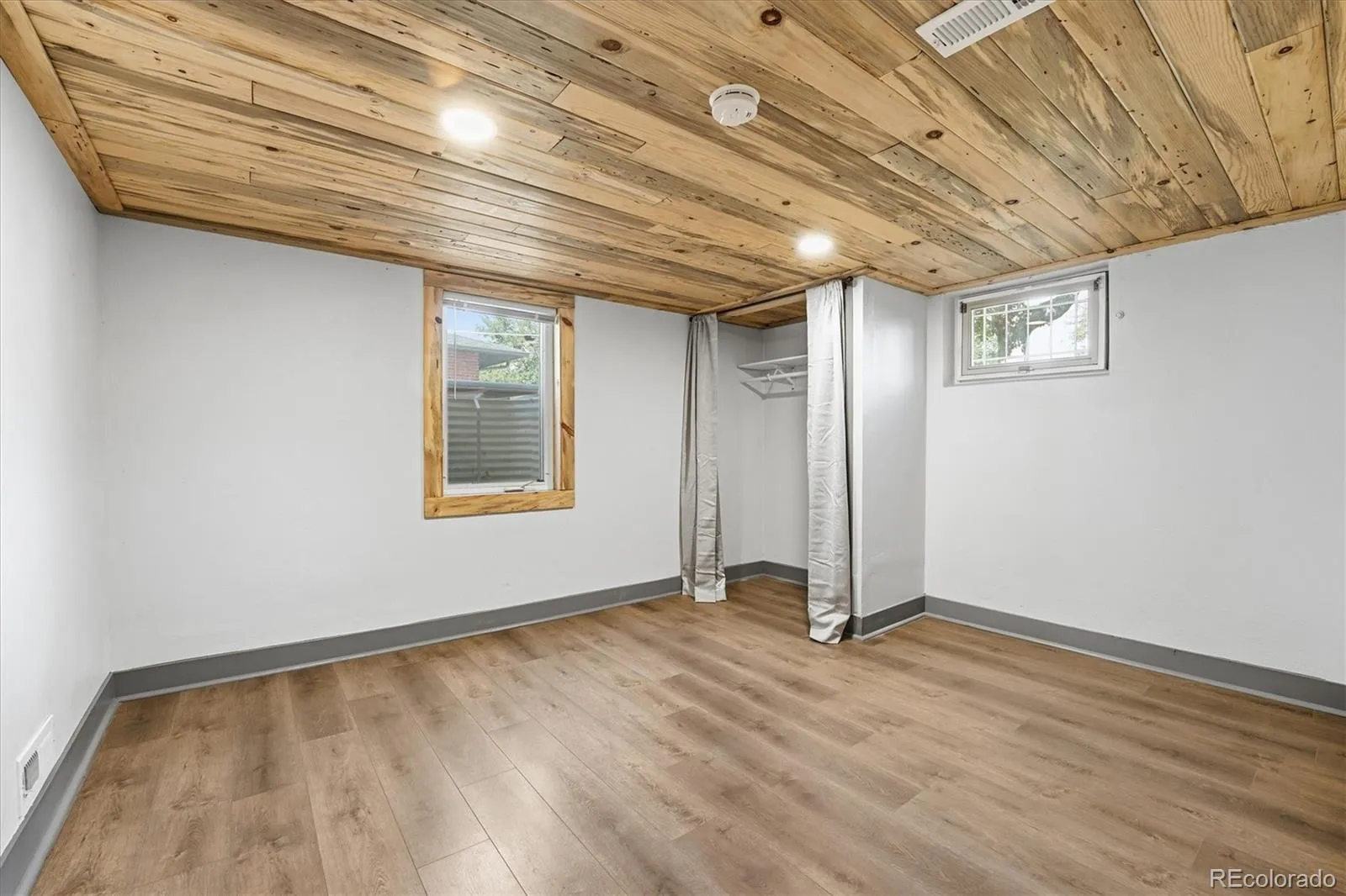 2814 S Winona Court Denver CO 80236 MLS #REC2097675 05222026215838 1600 24