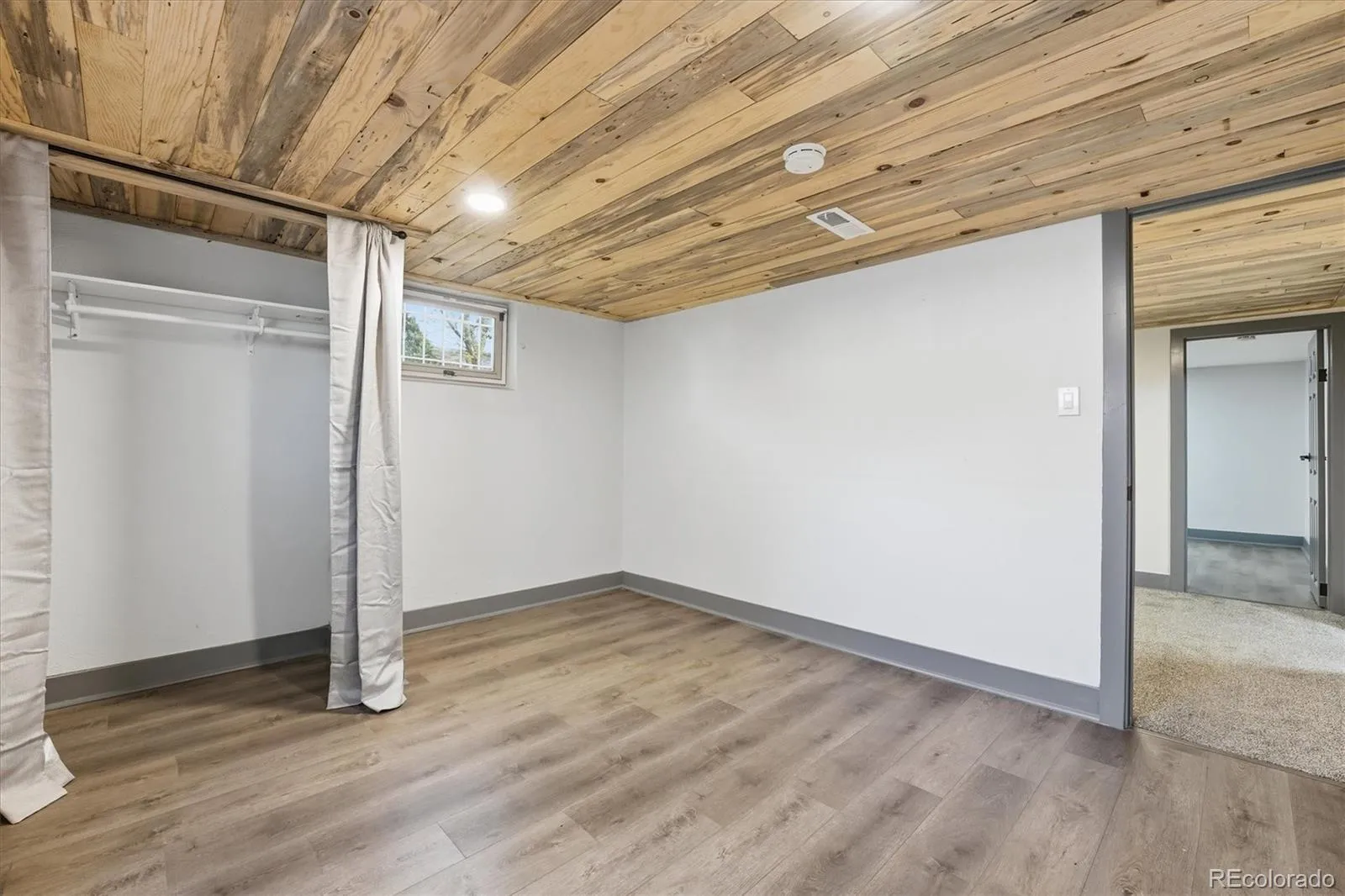2814 S Winona Court Denver CO 80236 MLS #REC2097675 05222026215838 1600 25