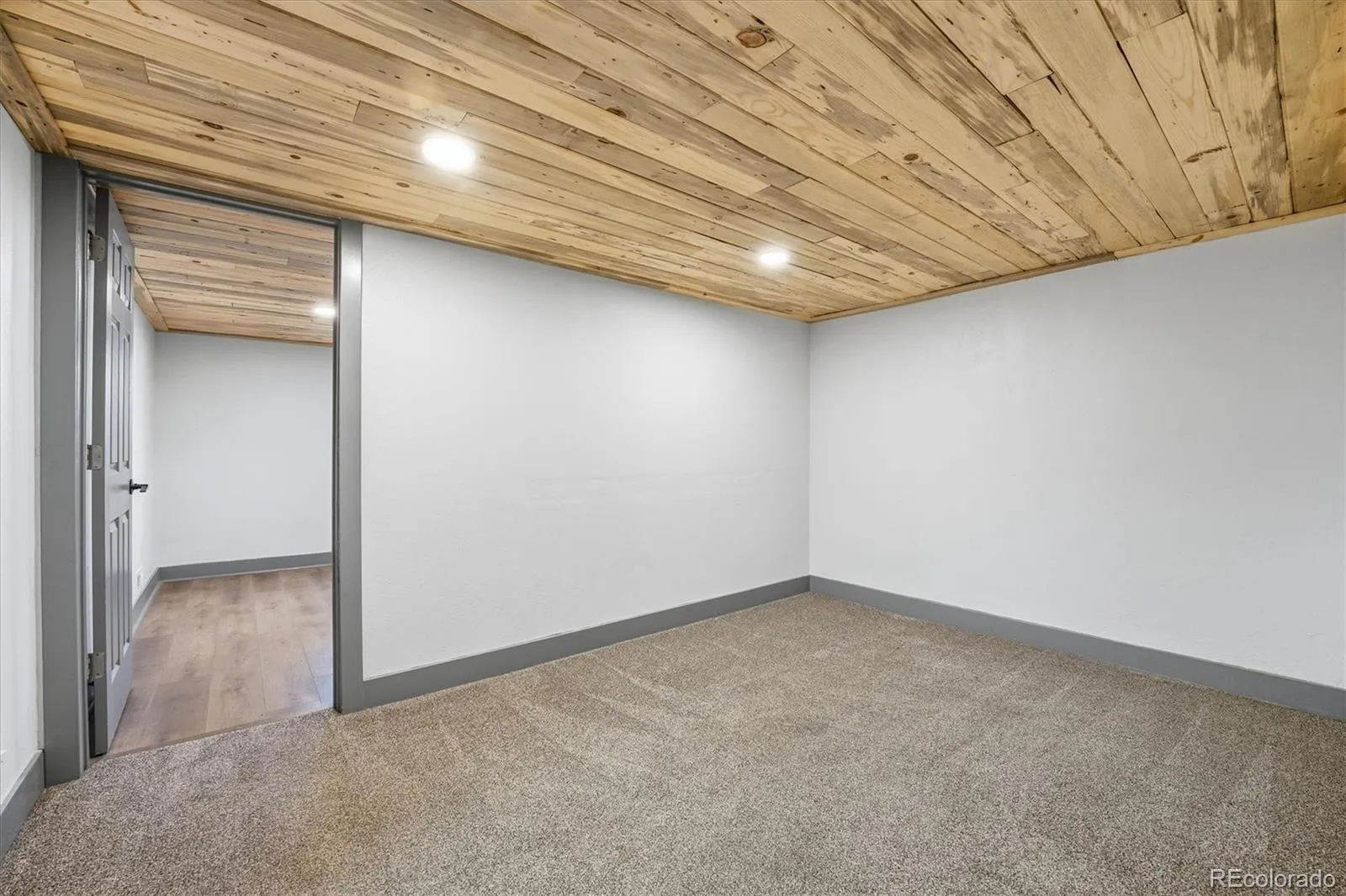 2814 S Winona Court Denver CO 80236 MLS #REC2097675 05222026215838 1600 26