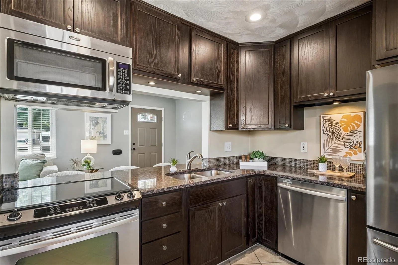 3230 Magnolia Street Denver CO 80207 | MLS #REC2099104 08052026174315 1600 9
