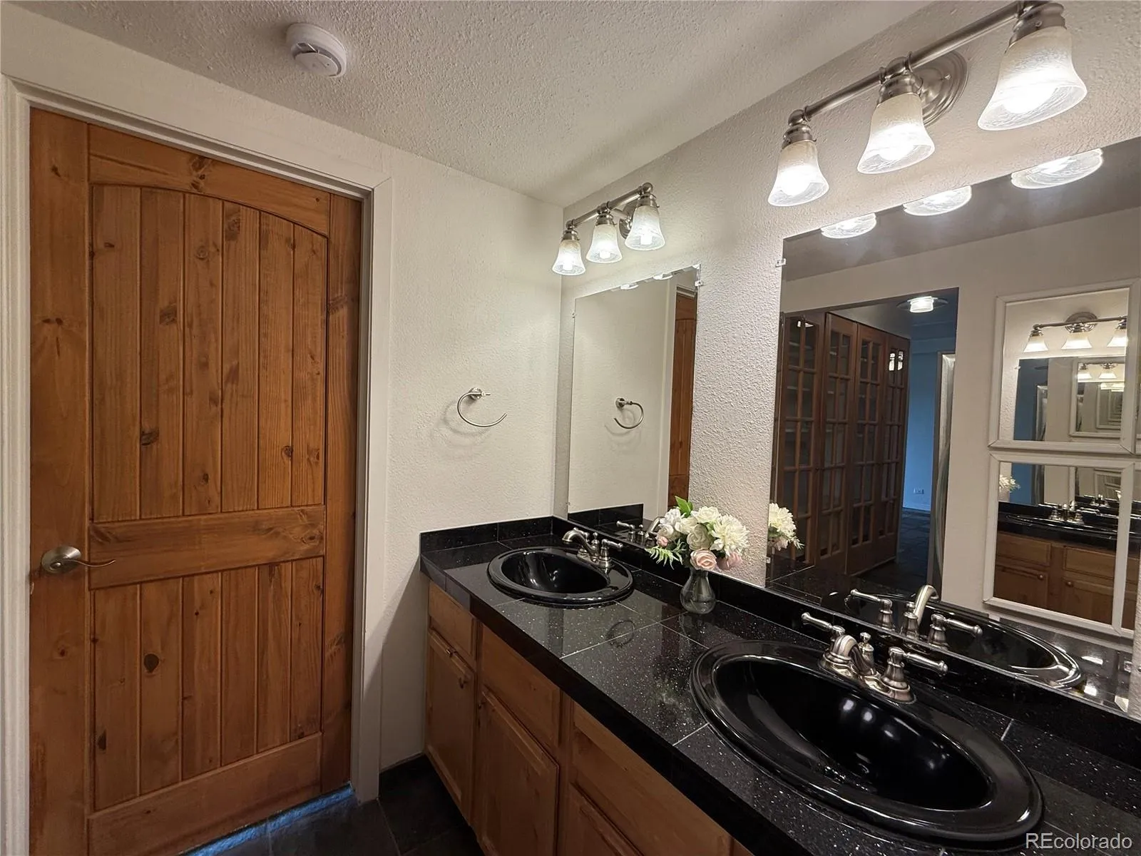 1888 S Jackson Street #603 Denver CO 80210 MLS #REC2099463 05052026034710 1600 15