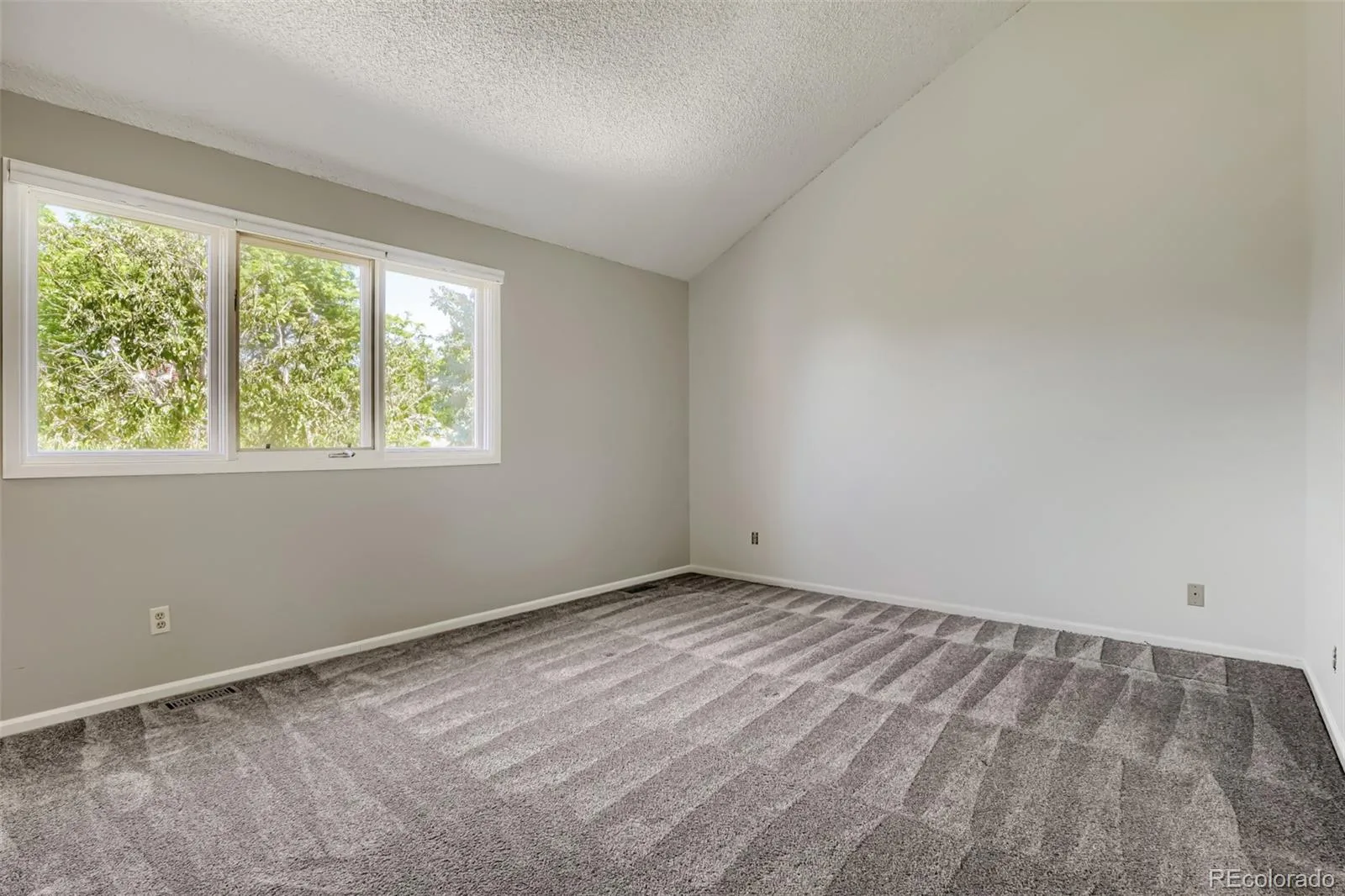 4292 S Fairplay Circle #C Aurora CO 80014 MLS #REC2099641 06142026161712 1600 13