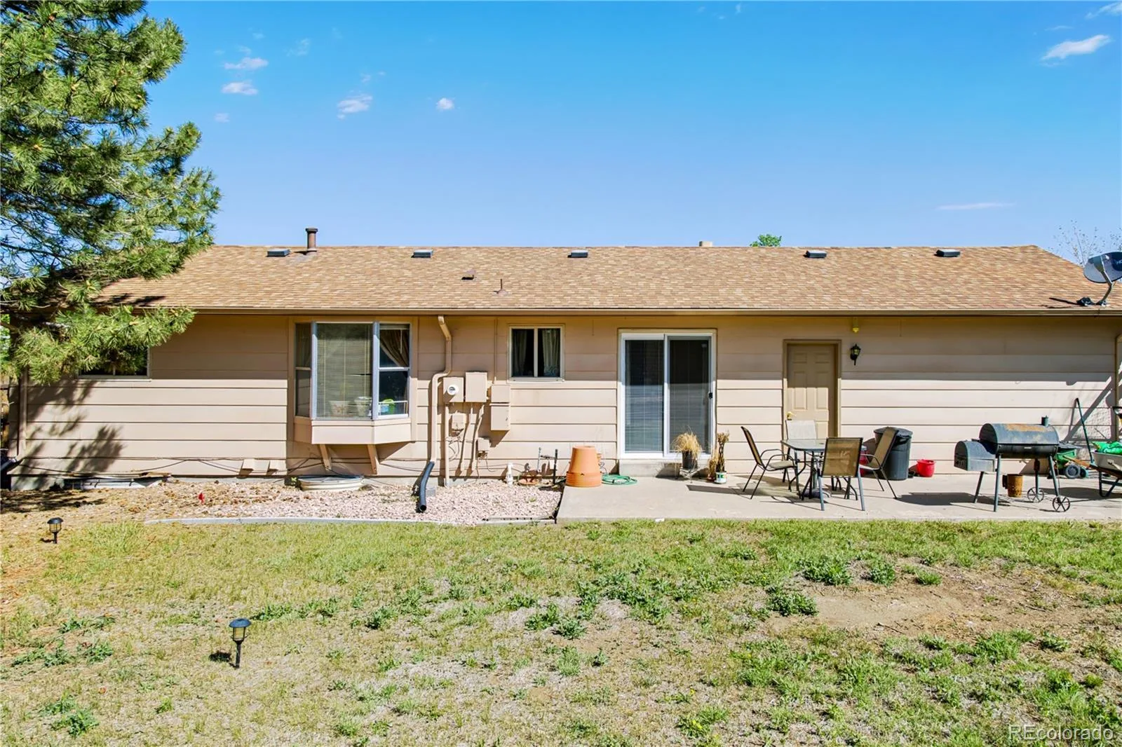 16474 E 7th Avenue Aurora CO 80011 MLS #REC2100014 06302026182639 1600 16