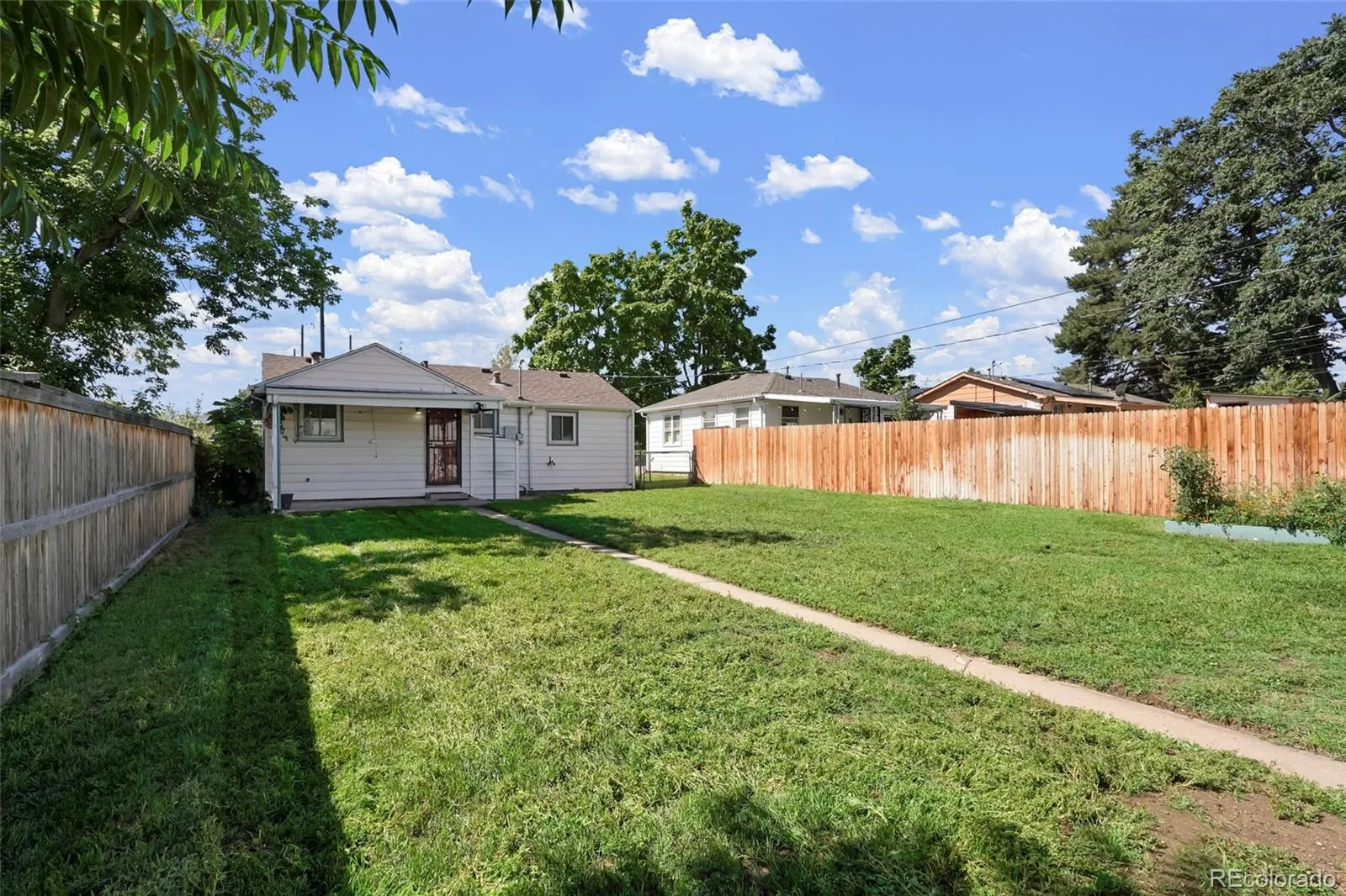 2115 W Elk Place Denver CO 80211 | MLS #REC2100226 08202026202121 1600 16