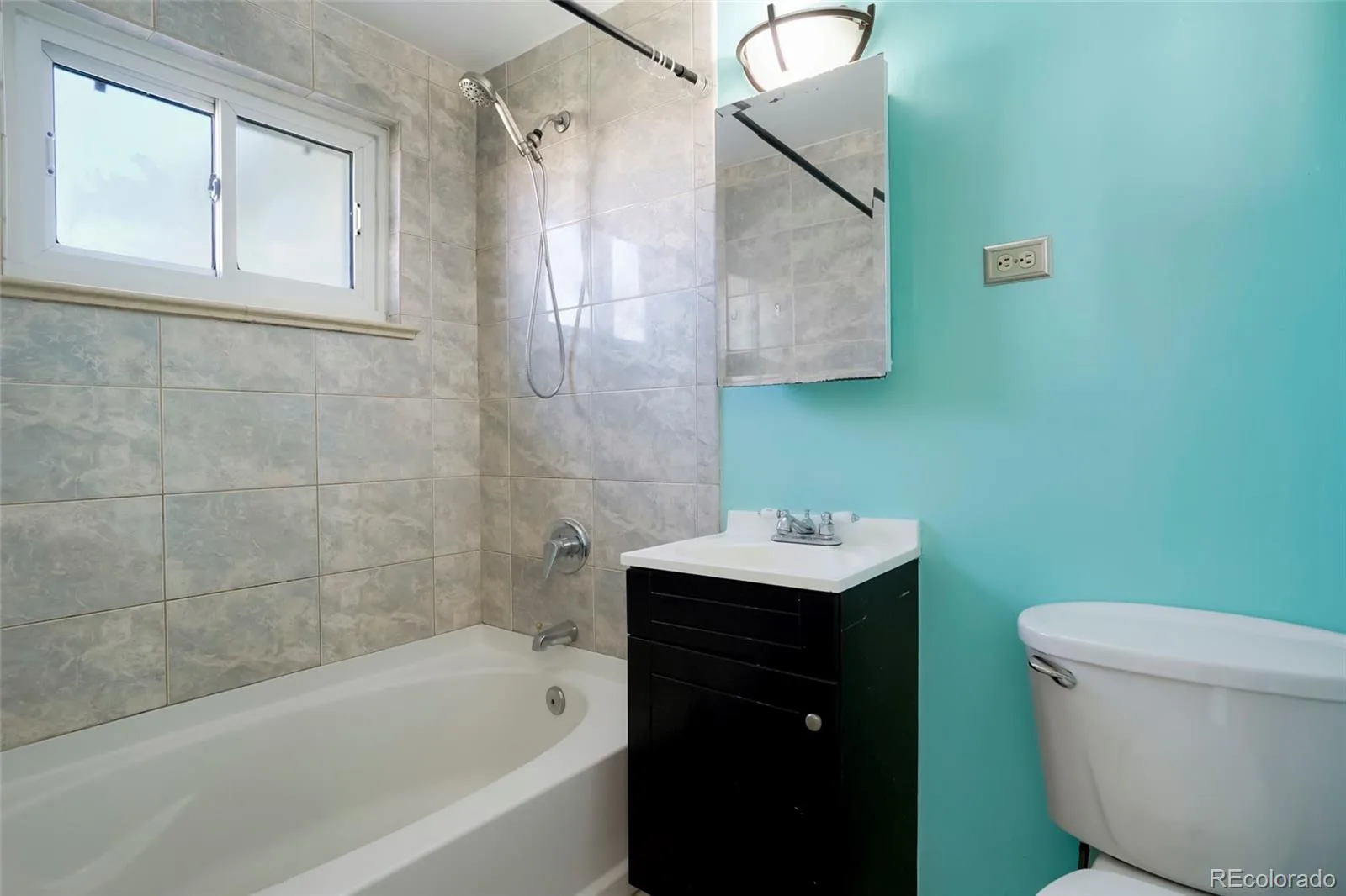 2115 W Elk Place Denver CO 80211 | MLS #REC2100226 08202026202121 1600 9