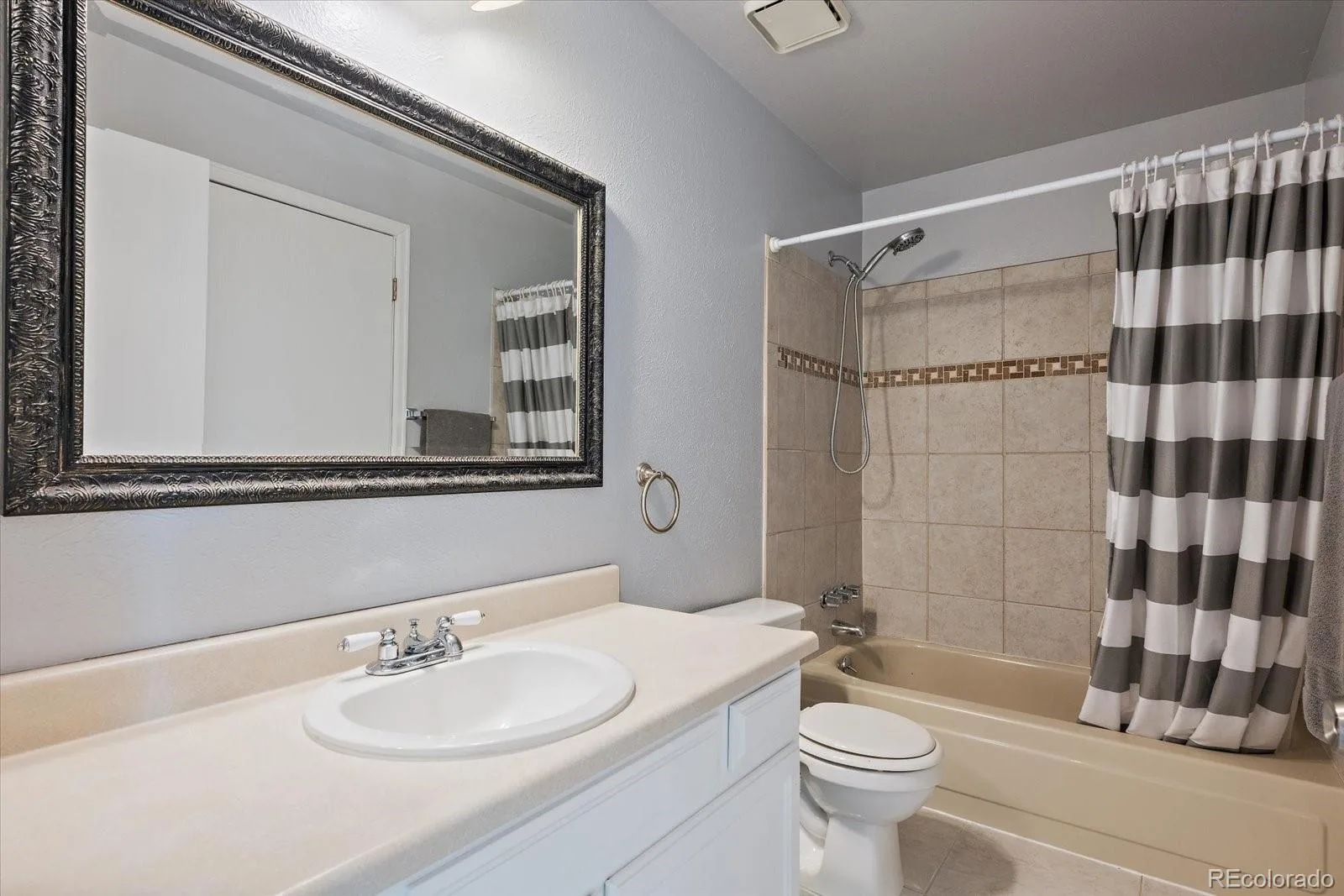 8651 Aspen Circle Parker CO 80134 | MLS #REC2100901 08032026234630 1600 31
