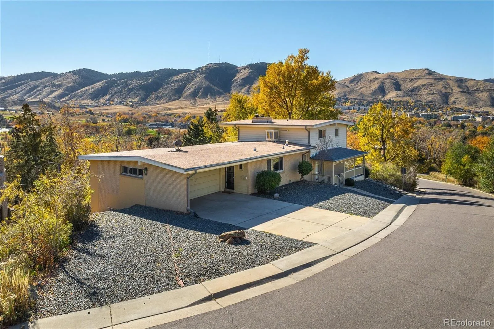 215 Lookout View Court Golden CO 80401 MLS #REC2101680 05092026031124 1600 1