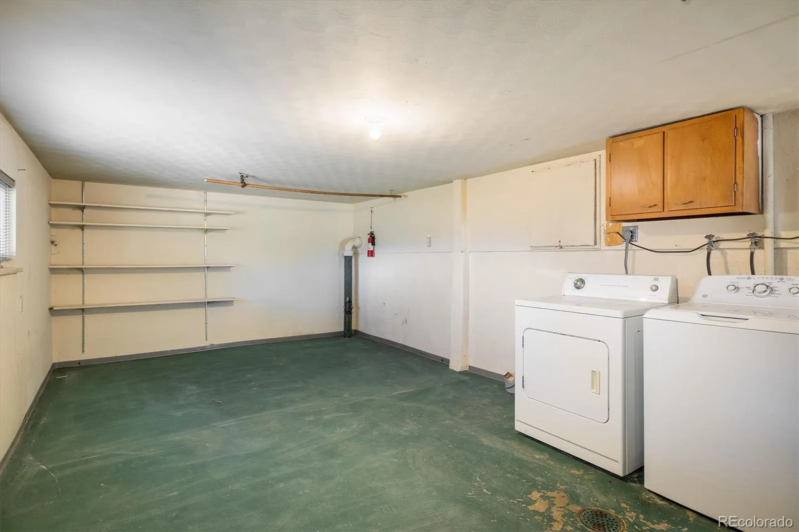 215 Lookout View Court Golden CO 80401 MLS #REC2101680 05092026031124 1600 23