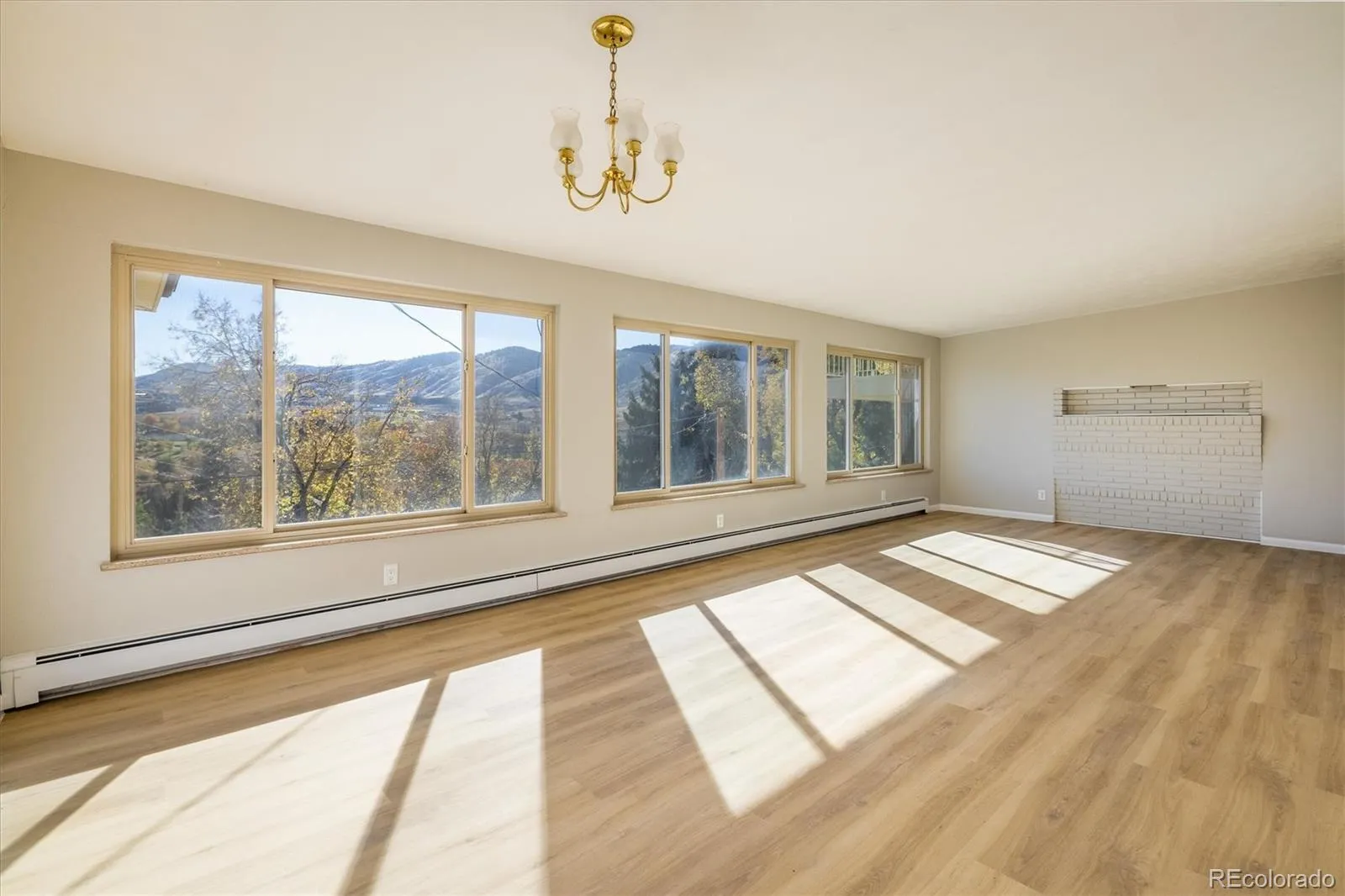 215 Lookout View Court Golden CO 80401 MLS #REC2101680 05092026031124 1600 7