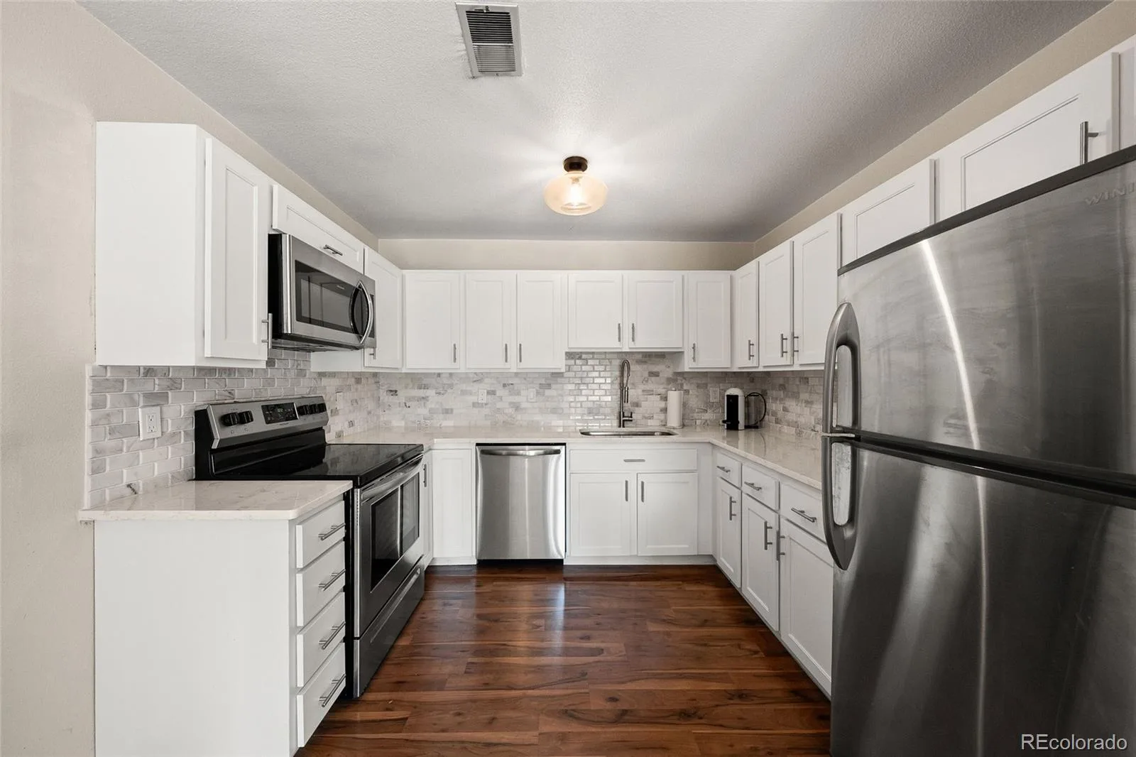 7096 E Dry Creek Circle Centennial CO 80112 | MLS #REC2102346 06032026183516 1600 2