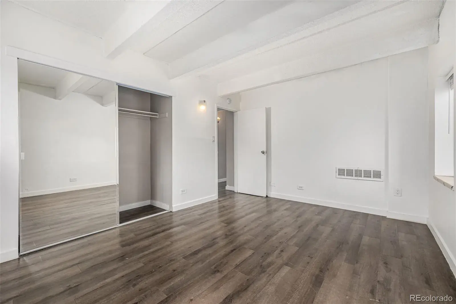 555 E 10th Avenue #10 Denver CO 80203 MLS #REC2104527 11292025010731 1600 17
