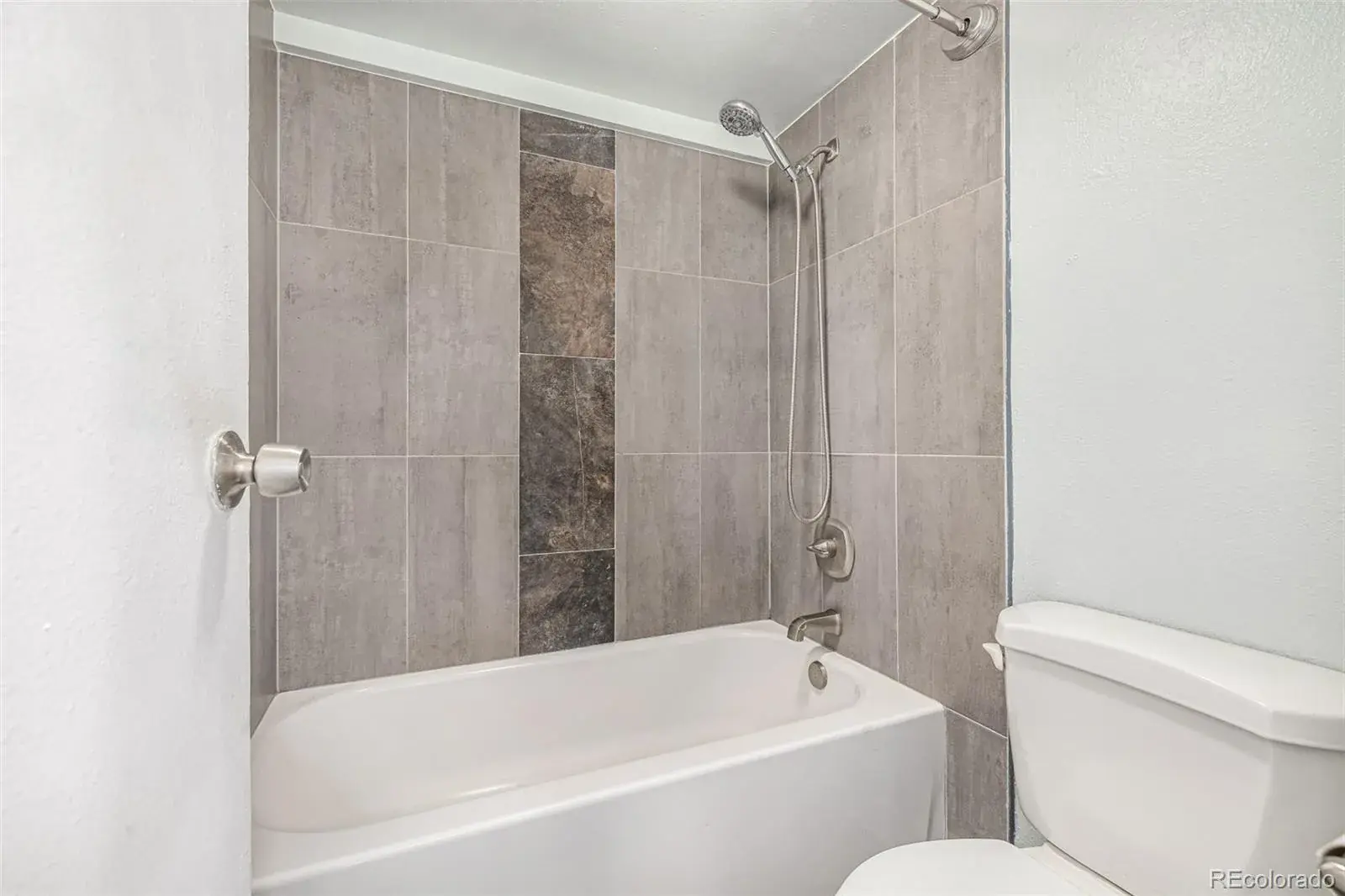 555 E 10th Avenue #10 Denver CO 80203 MLS #REC2104527 11292025010731 1600 23