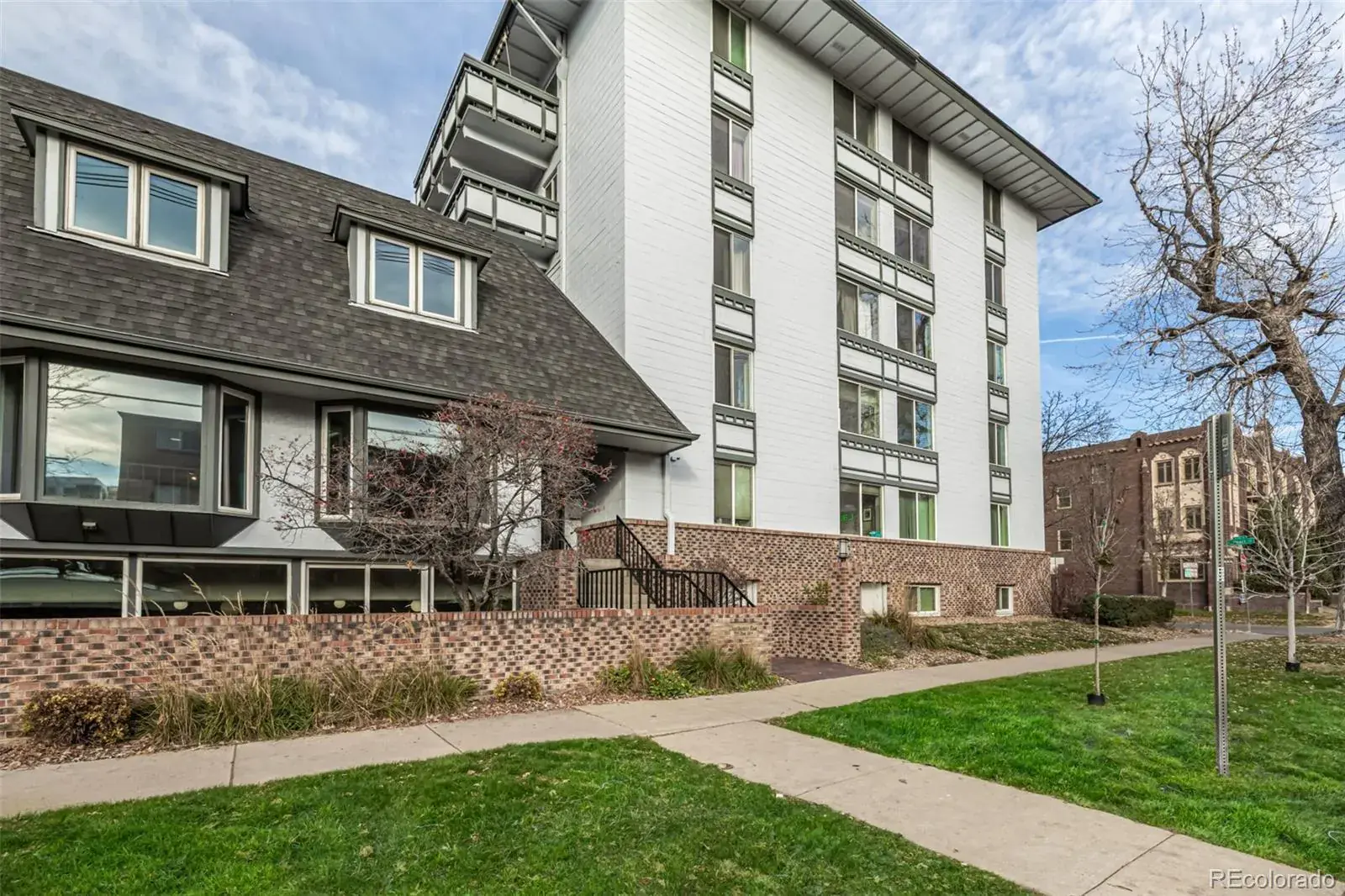 555 E 10th Avenue #10 Denver CO 80203 MLS #REC2104527 11292025010731 1600 4