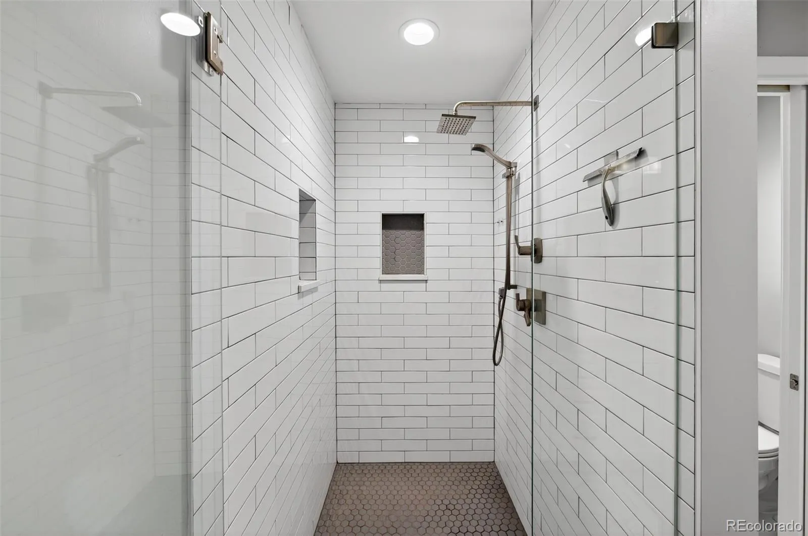 04172026185123 1600 15