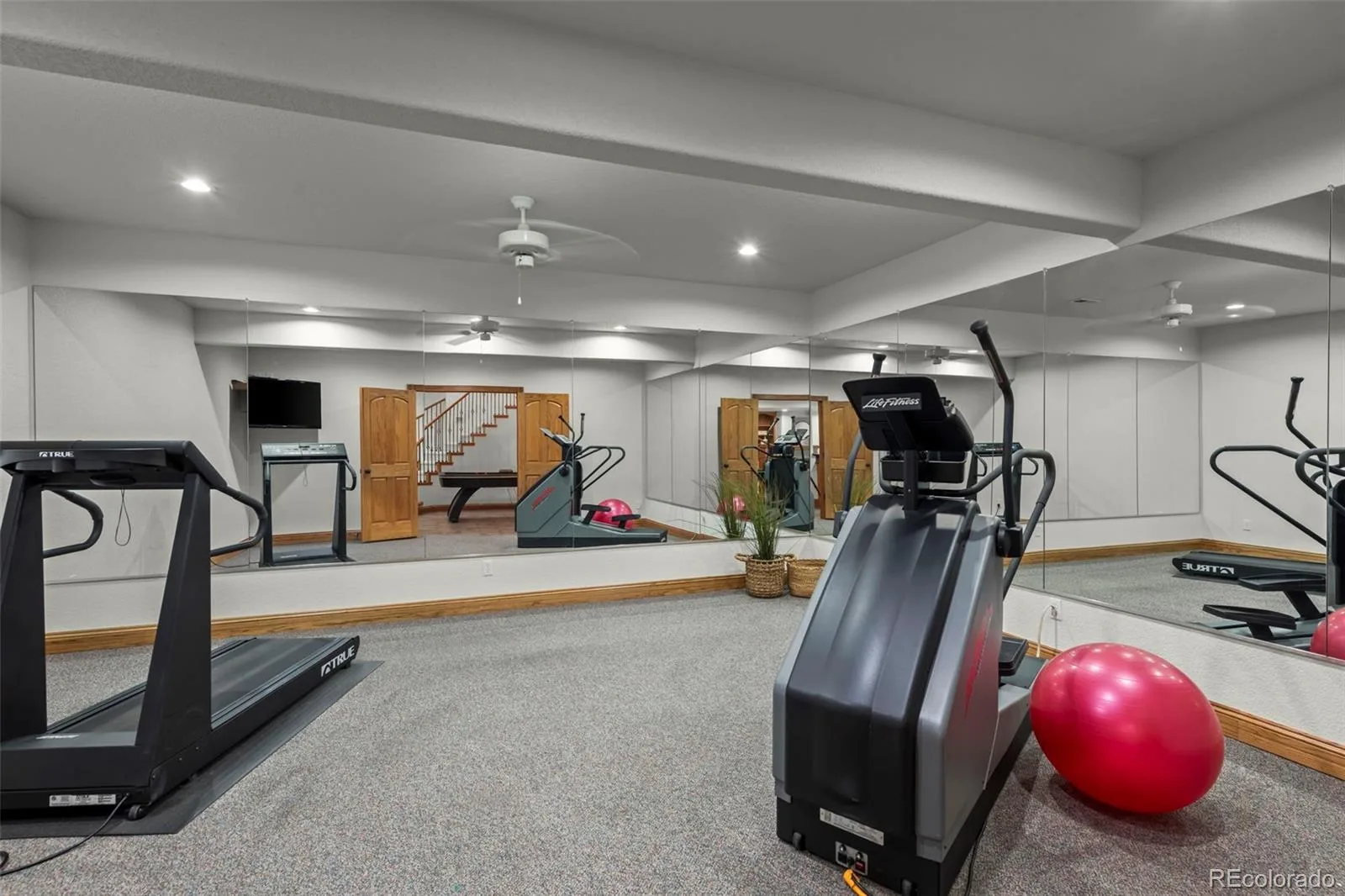 905 E 14th Way Broomfield CO 80020 | MLS #REC2107699 06292026202909 1600 42