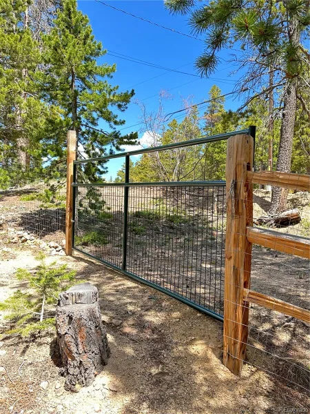 72 Rudi Ln W Golden CO 80403 | MLS #REC2107966 07062026183707 800 30