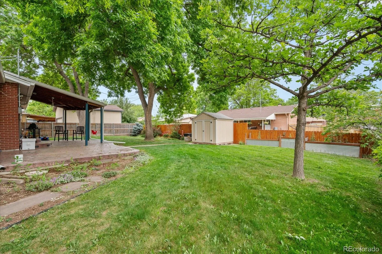 6797 Lee Street Arvada CO 80004 MLS #REC2108575 06172026022102 1600 21