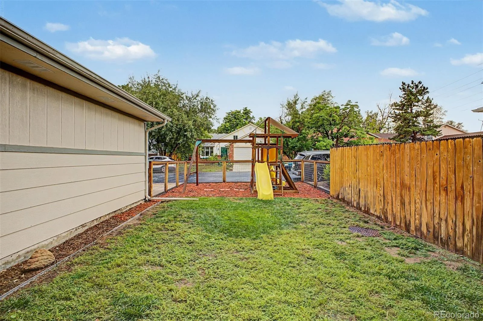 1571 S Krameria Street Denver CO 80224 | MLS #REC2108684 08192026134614 1600 38