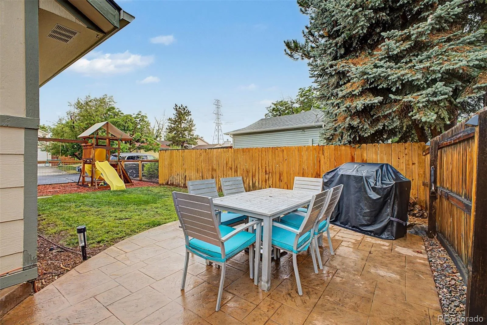 1571 S Krameria Street Denver CO 80224 | MLS #REC2108684 08192026134614 1600 39