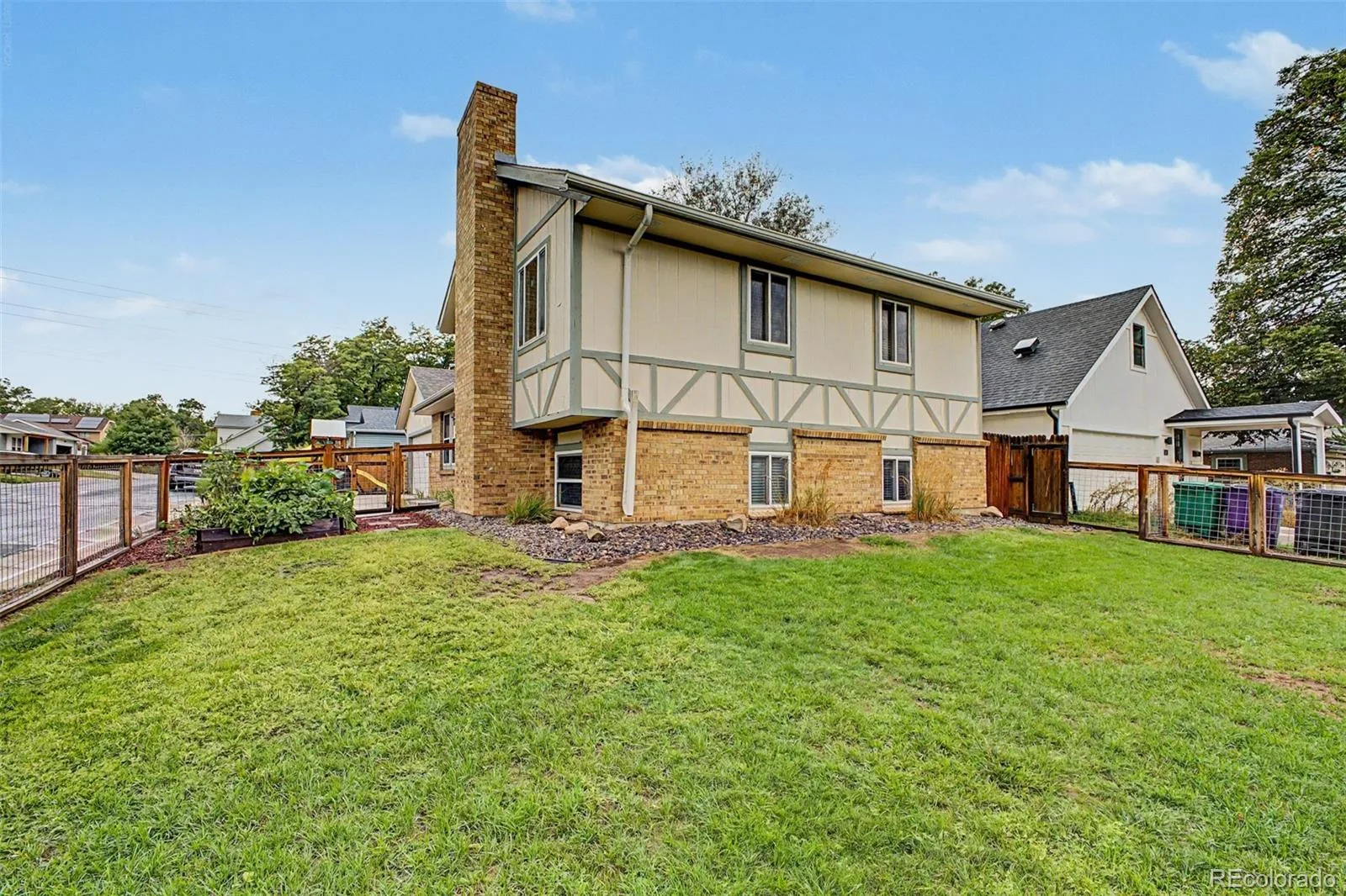 1571 S Krameria Street Denver CO 80224 | MLS #REC2108684 08192026134614 1600 42