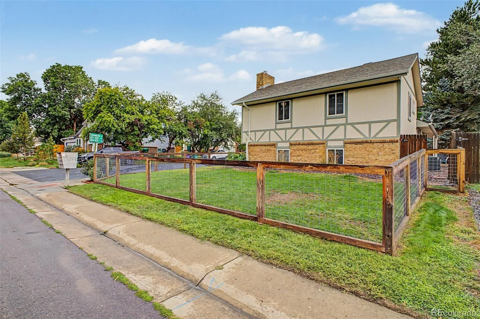 1571 S Krameria Street Denver CO 80224 | MLS #REC2108684 08192026134614 1600 43