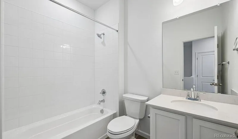 21371 E 67th Avenue Aurora CO 80019 | MLS #REC2108687 08182026195649 800 14