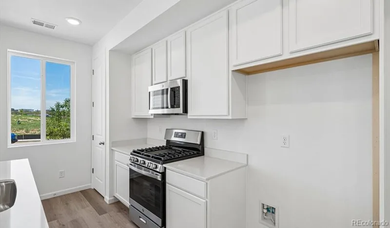 21371 E 67th Avenue Aurora CO 80019 | MLS #REC2108687 08182026195649 800 4