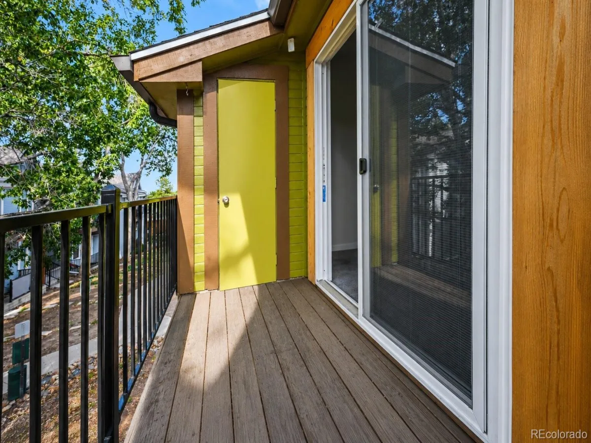91 S Sable Boulevard Aurora CO 80012 | MLS #REC2109379 07012026014656 1200 7
