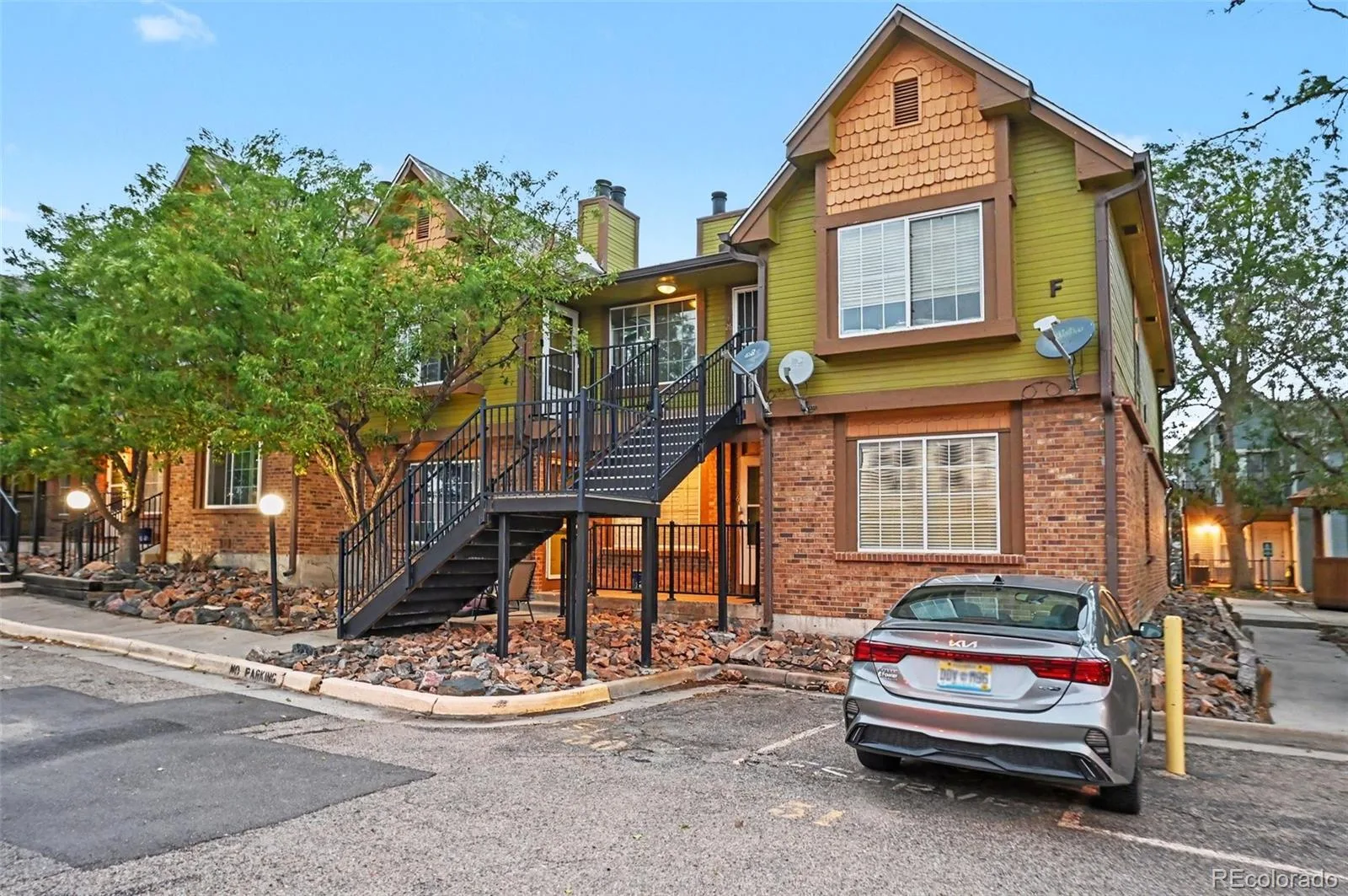 91 S Sable Boulevard Aurora CO 80012 | MLS #REC2109379 07012026014656 1600 9