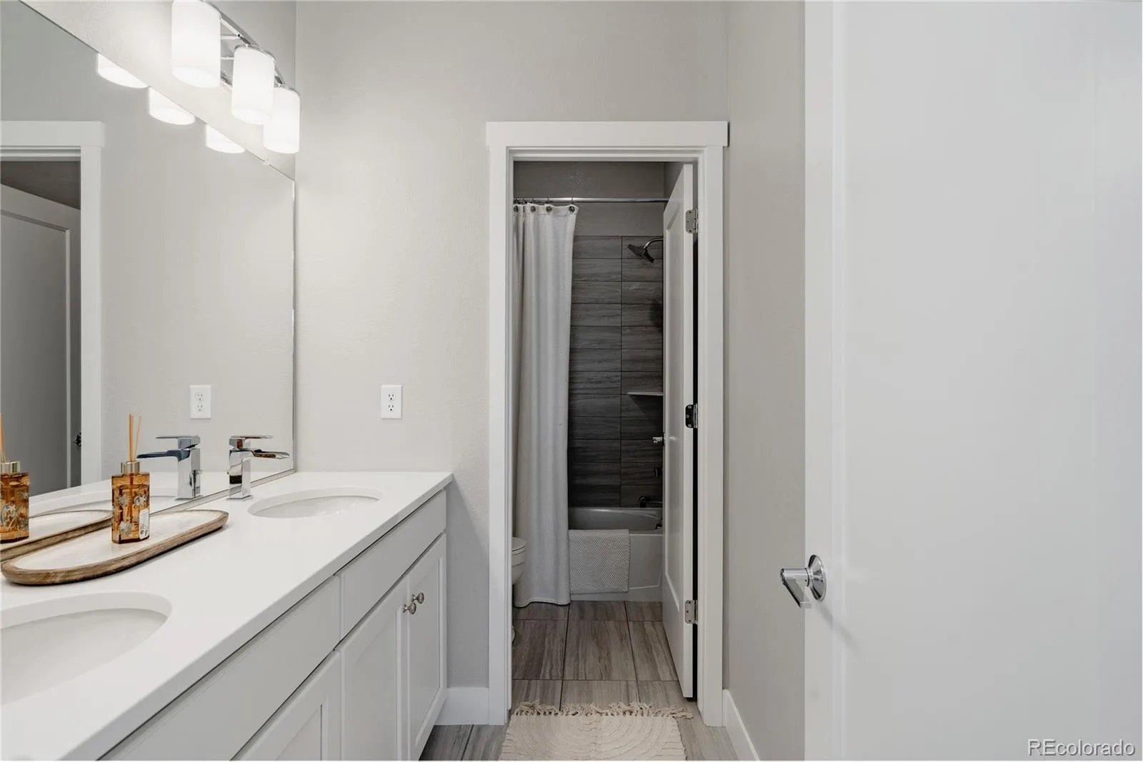 7018 Homeplace Street Castle Rock CO 80108 | MLS #REC2109781 08162026202141 1600 38