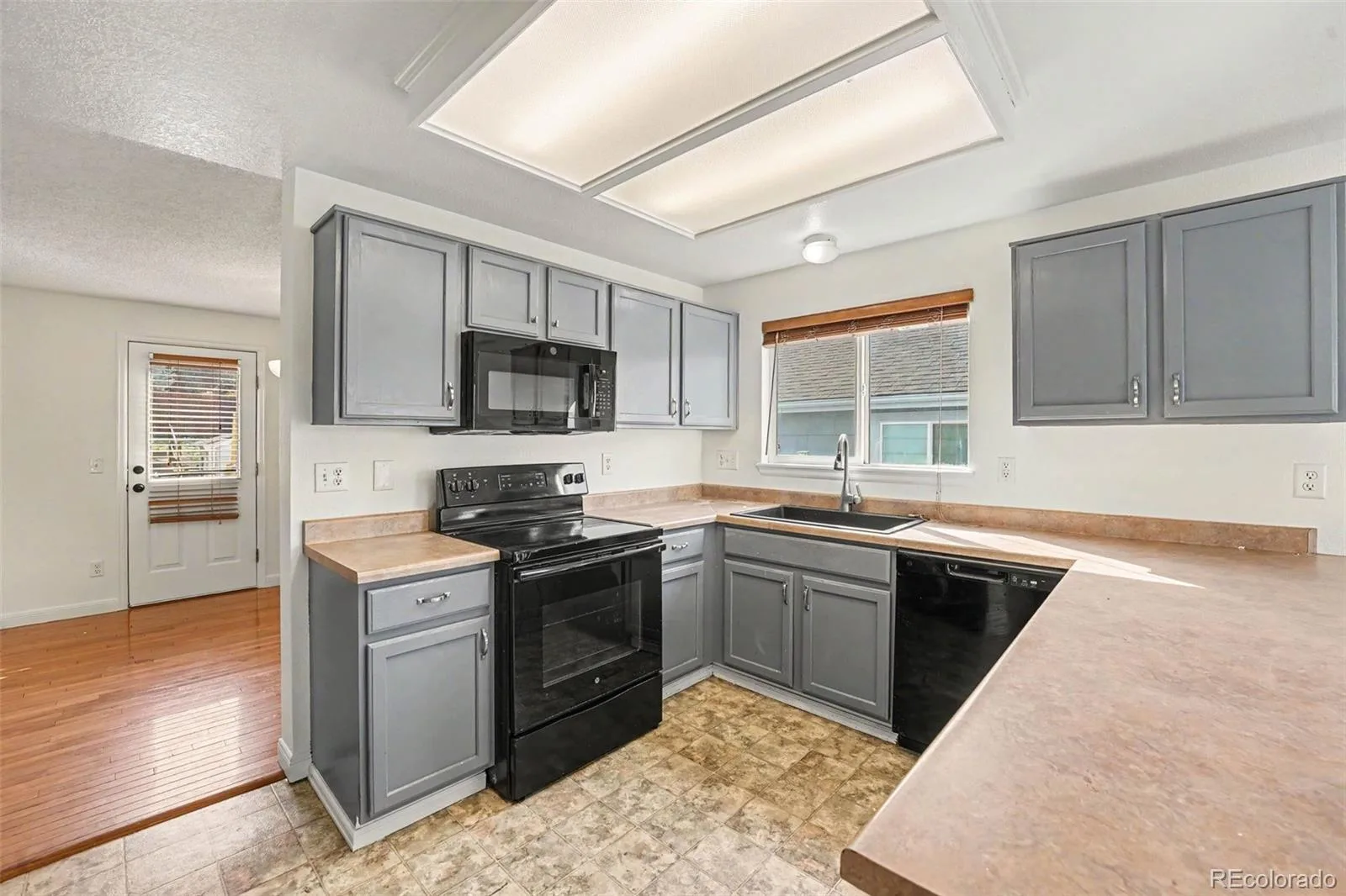 23869 Broadmoor Drive Parker CO 80138 | MLS #REC2109797 08262026184135 1600 13