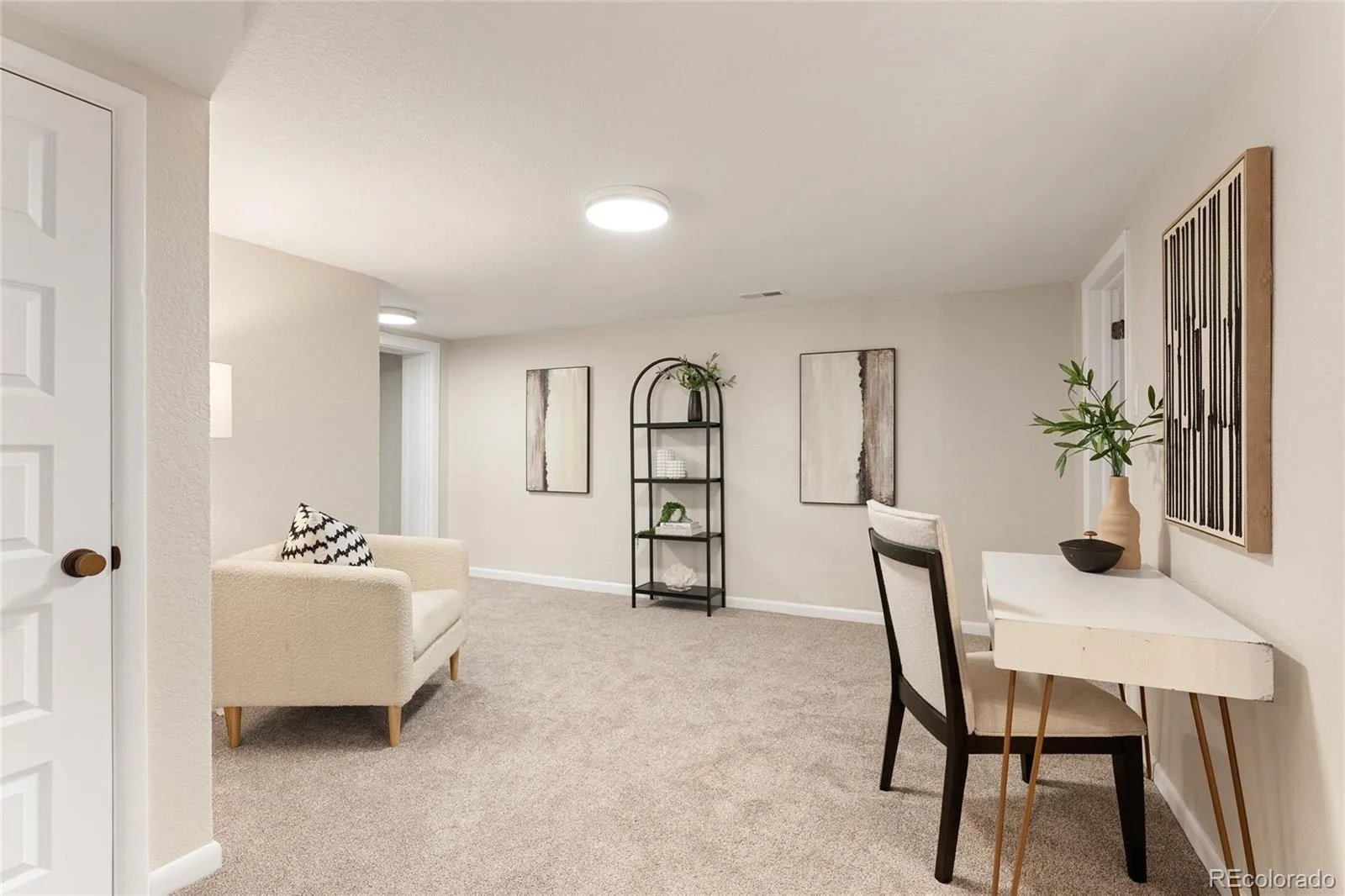 2150 N Monaco Street Parkway Denver CO 80207 | MLS #REC2111351 10012026011122 1600 35