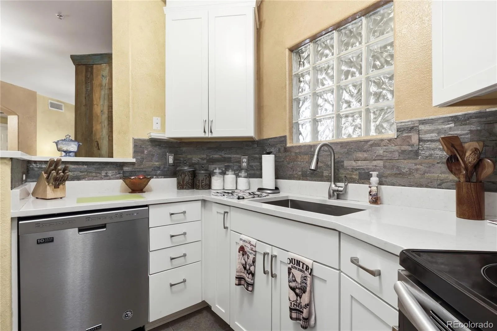 1651 W Canal Circle #617 Littleton CO 80120 | MLS #REC2111412 08202026003520 1600 17