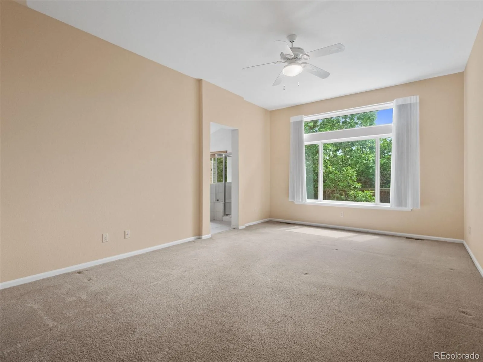 2392 S Oswego Street Aurora CO 80014 MLS #REC2111686 06102026204140 1600 13