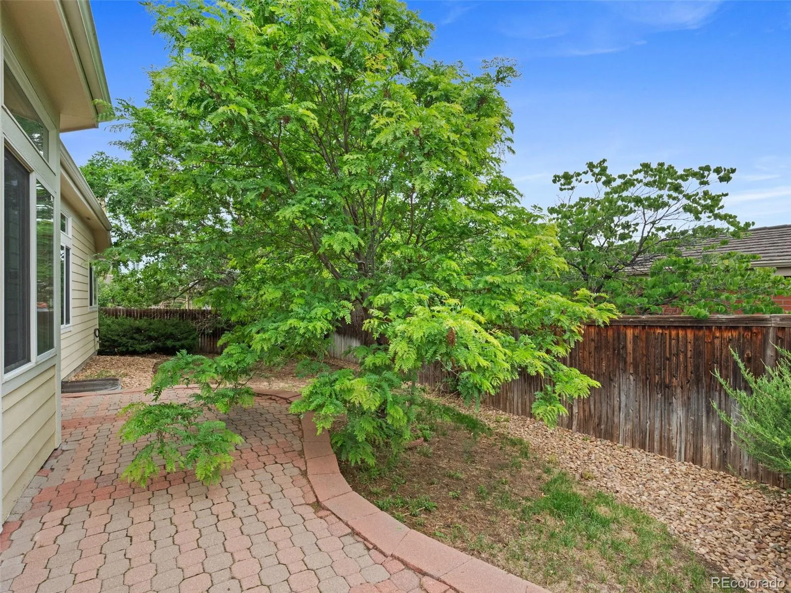 2392 S Oswego Street Aurora CO 80014 MLS #REC2111686 06102026204140 1600 24
