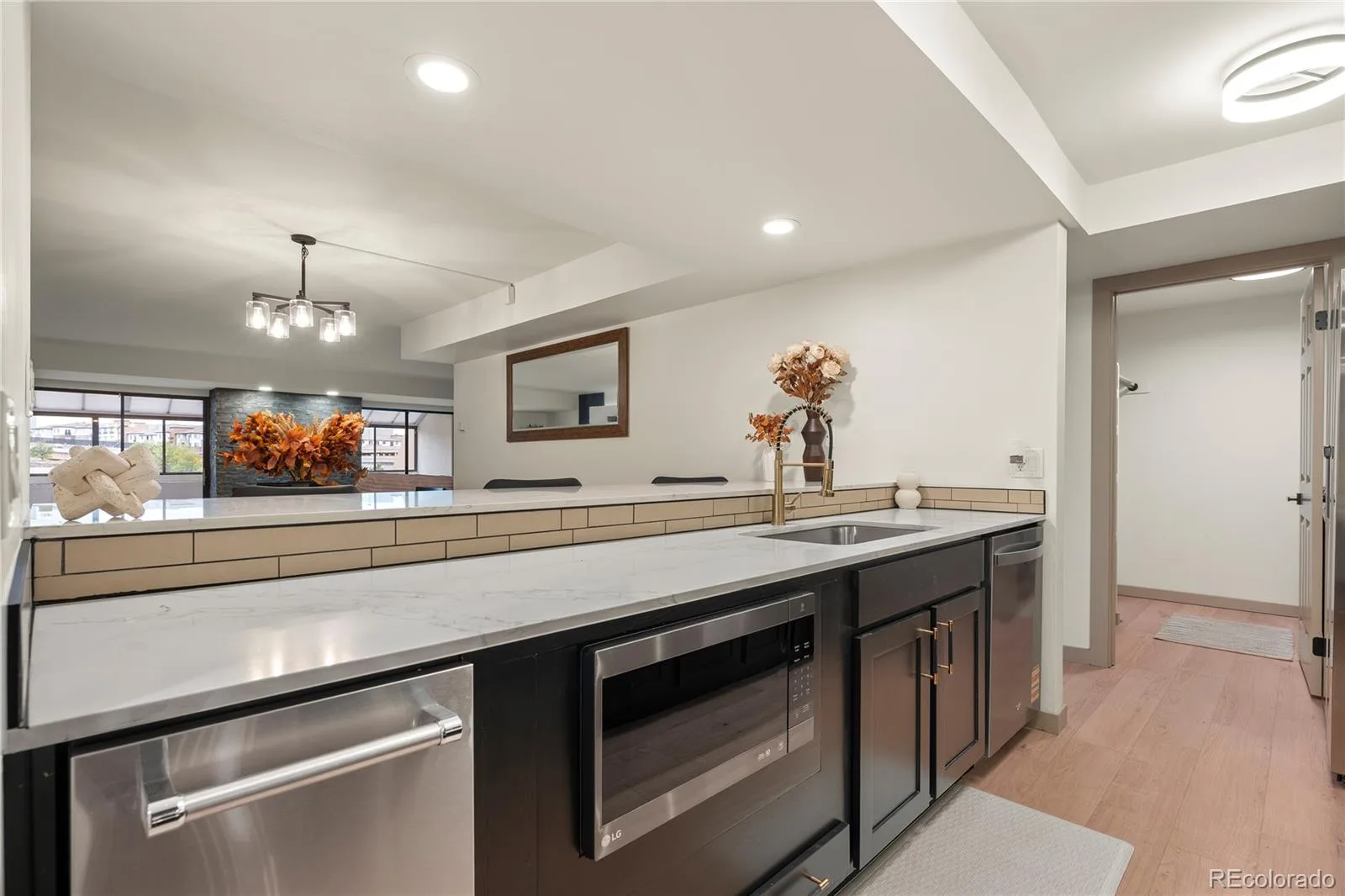 7000 E Quincy Avenue #301 #A Denver CO 80237 | MLS #REC2112222 10012026182721 1600 10