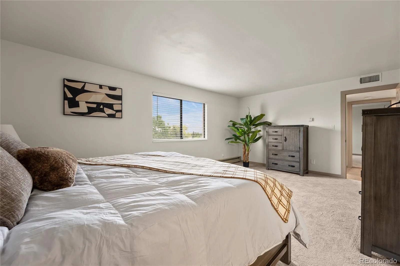 7000 E Quincy Avenue #301 #A Denver CO 80237 | MLS #REC2112222 10012026182721 1600 22