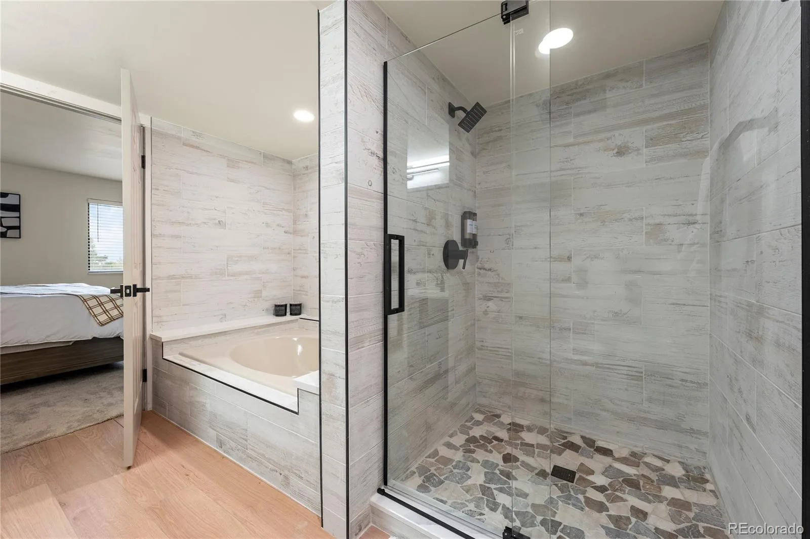 7000 E Quincy Avenue #301 #A Denver CO 80237 | MLS #REC2112222 10012026182721 1600 24
