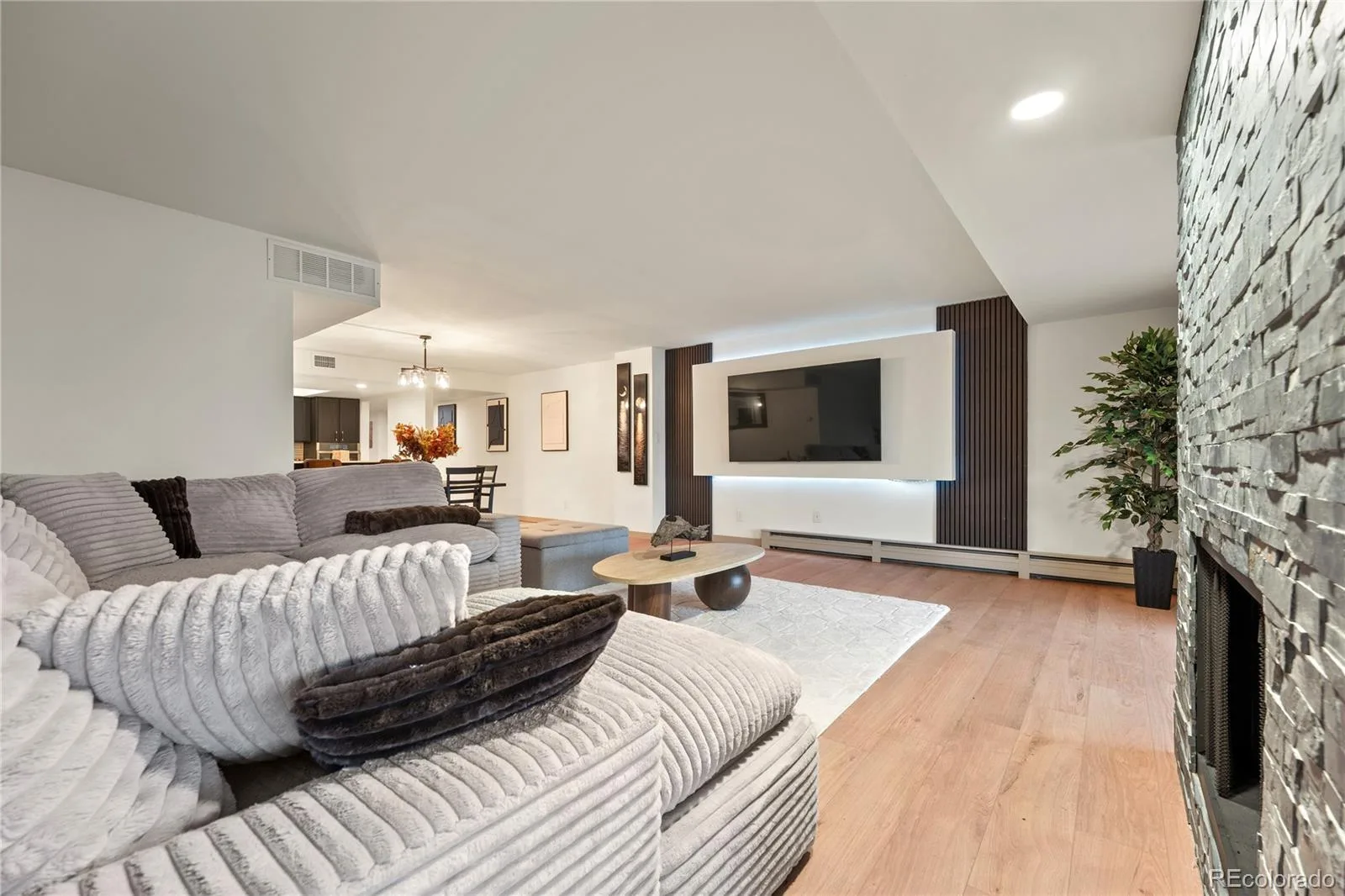 7000 E Quincy Avenue #301 #A Denver CO 80237 | MLS #REC2112222 10012026182721 1600 6