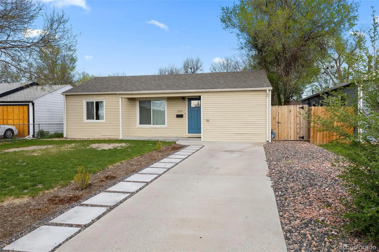 1310 Alton Street Aurora CO 80010 MLS #REC2112802 05182026182531 1600 3