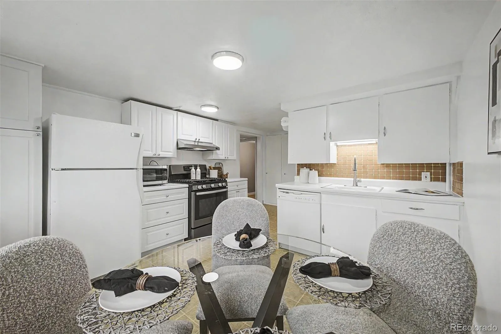 3030 N Raleigh Street Denver CO 80212 MLS #REC2113527 05152026145345 1600 22