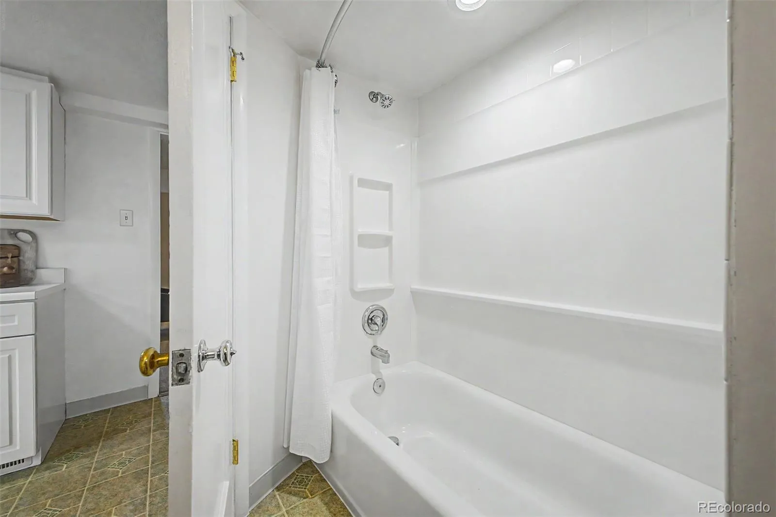 3030 N Raleigh Street Denver CO 80212 MLS #REC2113527 05152026145345 1600 33