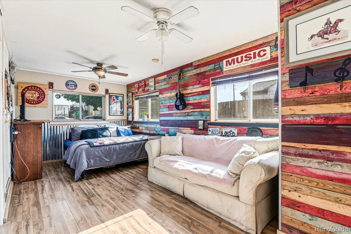 15335 Arapahoe Drive Golden CO 80403 | MLS #REC2113677 07222026023326 1200 13