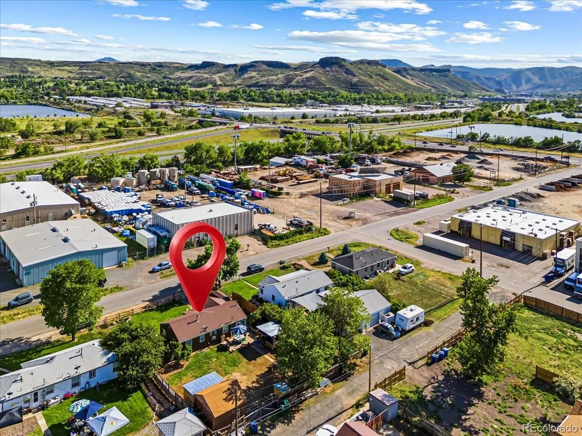 15335 Arapahoe Drive Golden CO 80403 | MLS #REC2113677 07222026023326 1200 29