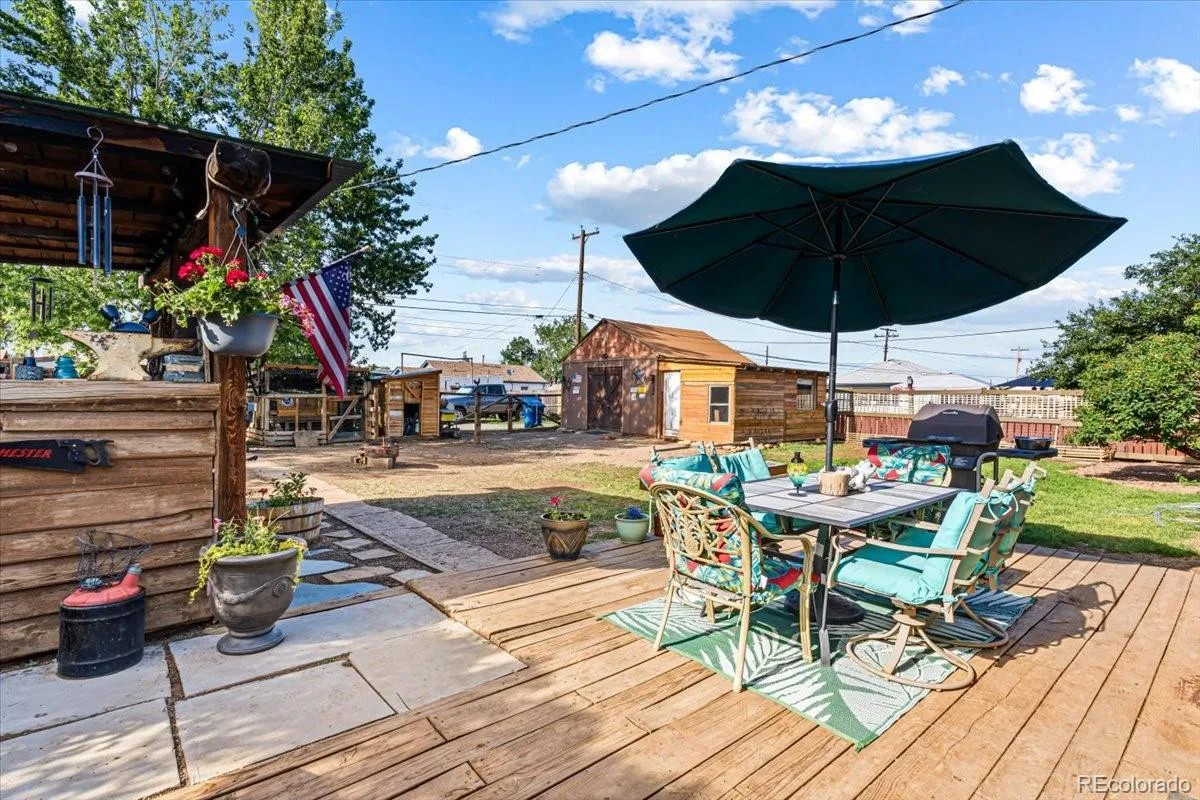 15335 Arapahoe Drive Golden CO 80403 | MLS #REC2113677 07222026023326 1200 6