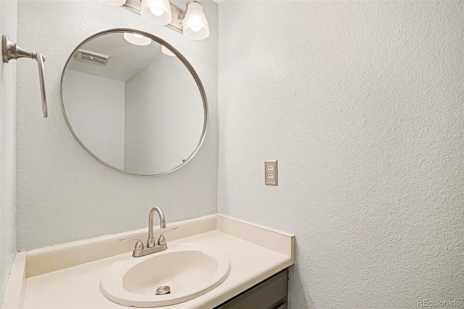 4541 S Crystal Way #B288 Aurora CO 80015 MLS #REC2113924 05092026235142 1600 7