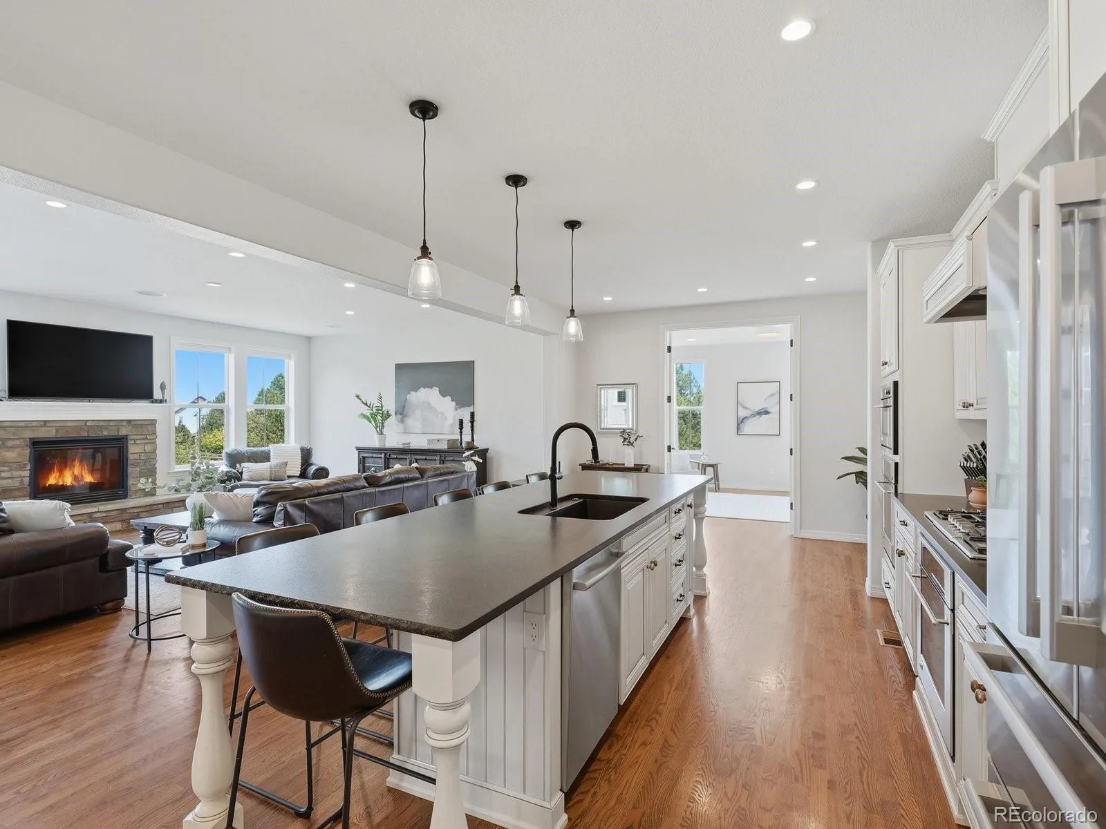 10523 Morningdew Court Highlands Ranch CO 80126 | MLS #REC2114033 08062026040421 1600 7