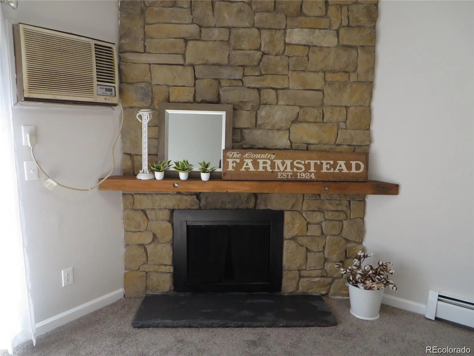 10150 E Virginia Avenue #20-201 #20 Denver CO 80247 | MLS #REC2115044 06202026195457 1600 2
