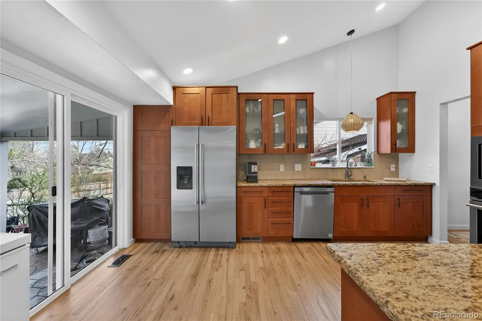 03202026002923 1600 8