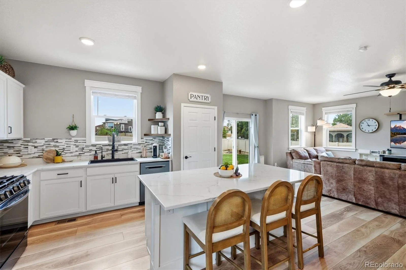 6776 Morrison Drive Frederick CO 80530 | MLS #REC2117298 08282026151713 1600 13